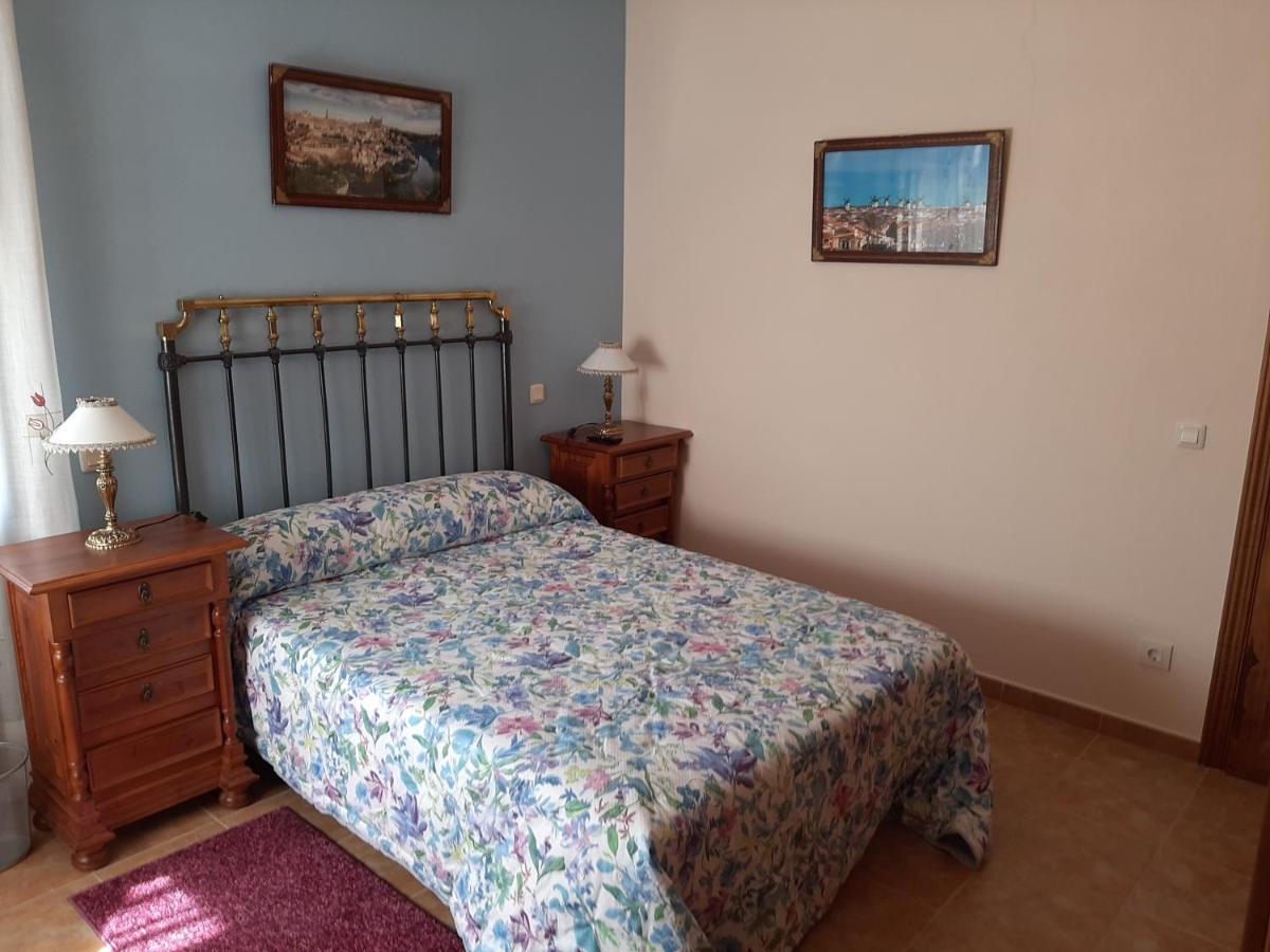 Casa Rural La Cerca มาดริเดฮอส ภายนอก รูปภาพ