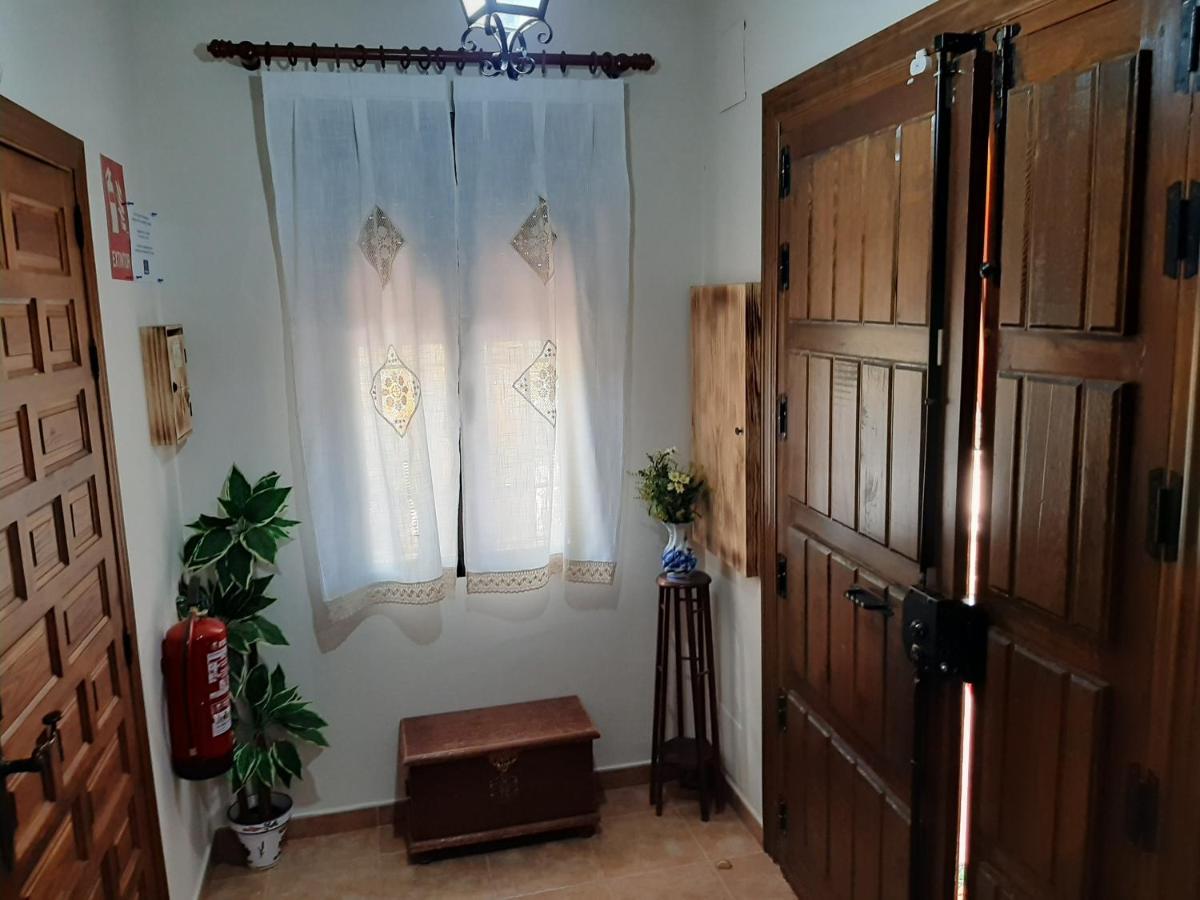 Casa Rural La Cerca มาดริเดฮอส ภายนอก รูปภาพ