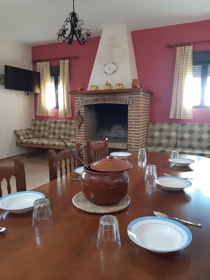 Casa Rural La Cerca มาดริเดฮอส ภายนอก รูปภาพ