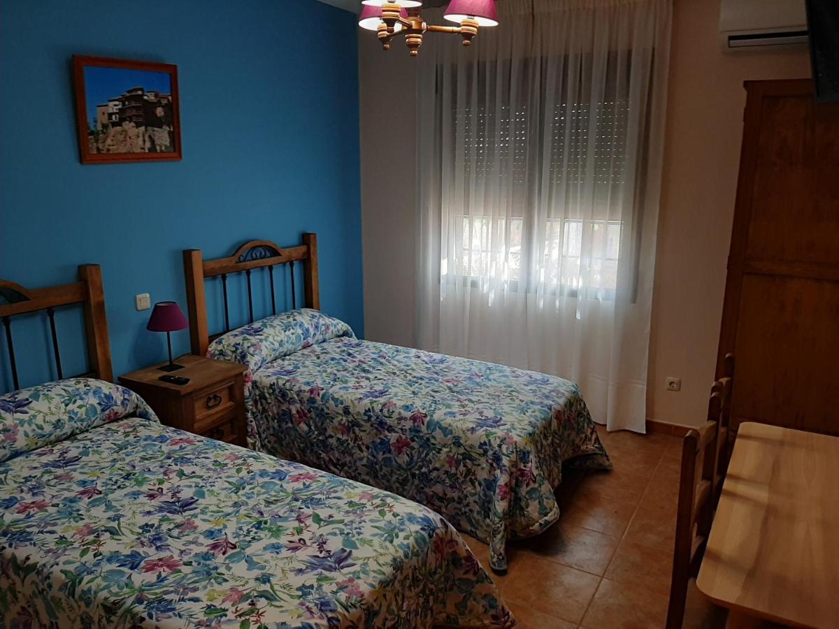 Casa Rural La Cerca มาดริเดฮอส ภายนอก รูปภาพ